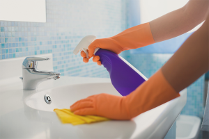 Paano mapupuksa ang limescale sa banyo