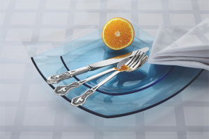 Paano linisin ang hindi kinakalawang na asero cutlery