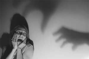 Paano mapupuksa ang paranoia