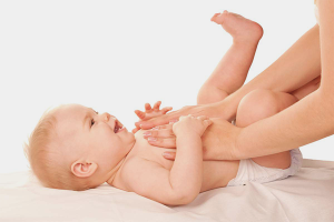Paano mapupuksa ang colic sa mga bagong silang