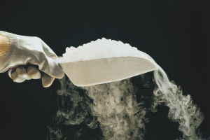 Paano gumawa ng dry ice