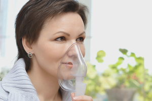Paano gawin ang paglanghap sa isang nebulizer