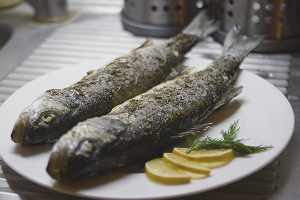 Paano magluto ng sea bass sa oven