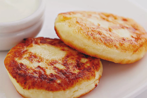 Paano magluto ng masarap na pancake ng keso sa keso