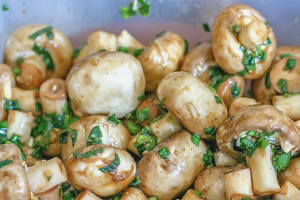 Paano mag-marinate ng kebab champignon