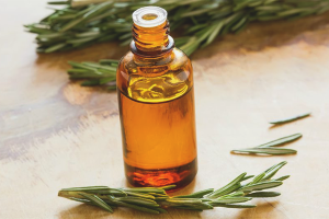 Rosemary oil para sa buhok
