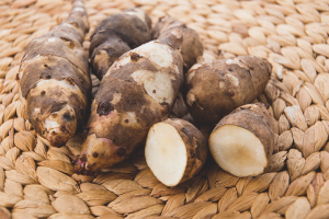 Ang mga pakinabang at pinsala sa Jerusalem artichoke