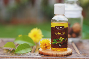 Application ng jojoba oil para sa buhok