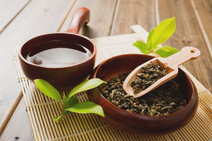 Green tea para sa buhok