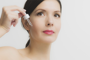Paano gamitin ang face serum