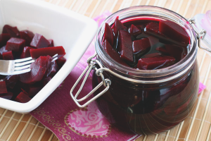Paano Pumili ng mga Beets