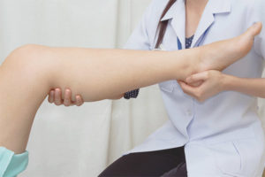 Pamamaga ng mga binti pagkatapos ng seksyon ng cesarean