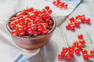 Redcurrant sa panahon ng pagbubuntis