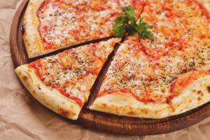 Maaari bang kumain ng pizza ang mga buntis