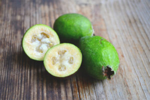 Maaari ba akong kumain ng feijoa na may diyabetis