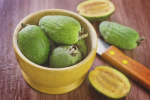 Ano ang mabuti para sa feijoa