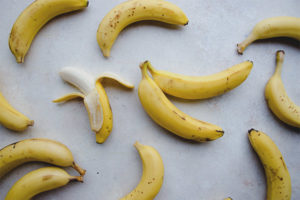 Maaari ba akong kumain ng saging para sa pagtatae?