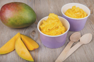 Mula sa anong edad ang mga bata ay bibigyan ng mangga