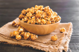 Paano gumawa ng Caramel Popcorn